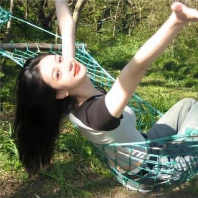 白月光回国他俯首称臣